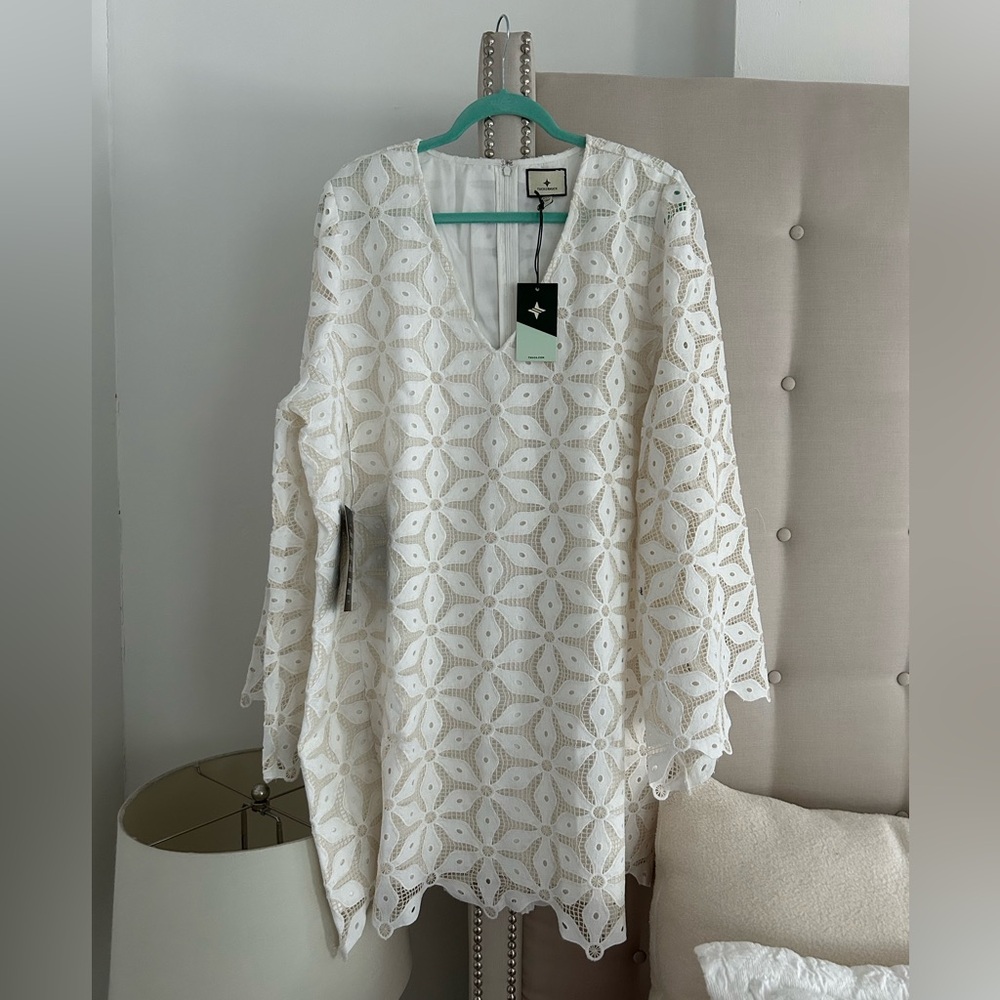 NWT Tuckernuck lace dress XXXL